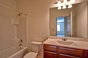 125 Woodpecker Run, Jarrell, TX 76537 - Photo 17