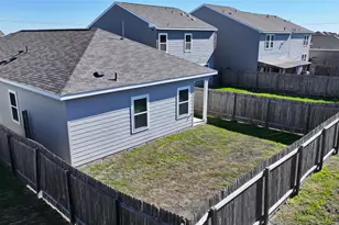 125 Woodpecker Run, Jarrell, TX 76537 - Photo 19