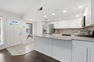 5601 Woodrow Ave, Austin, TX 78756 - Photo 11