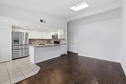 5601 Woodrow Avenue, Austin, TX 78748 - Photo 9