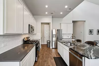 11212 Charger Way, Manor, TX 78653 - Photo 11