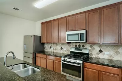 108 Tricia Lane, Hutto, TX 78634 - Photo 15