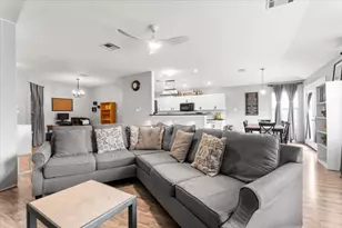 107 Jefferson Cove, Elgin, TX 78621 - Photo 7