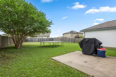 107 Jefferson Cove, Elgin, TX 78621 - Photo 25