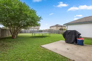 107 Jefferson Cove, Elgin, TX 78621 - Photo 25