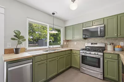5307 King Henry Drive, Austin, TX 78724 - Photo 11