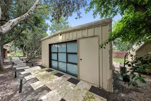 301 Oak Ridge Rd, Georgetown, TX 78628 - Photo 25