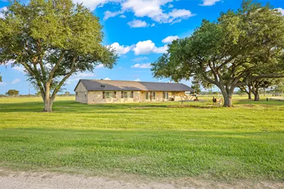 5523 Ehrman Lake Lane, Wallis, TX 77485 - Photo 7