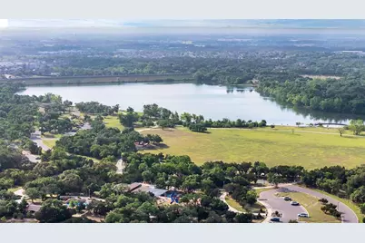 1712 Artesian Springs Crossing, Leander, TX 78641 - Photo 25