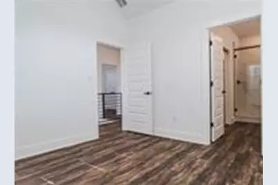 1004 Wheatley Avenue, Austin, TX 78752 - Photo 15