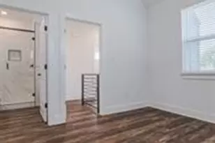1004 Wheatley Ave, Austin, TX 78752 - Photo 9