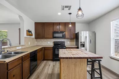 [Address not provided], Austin, TX 78741 - Photo 9