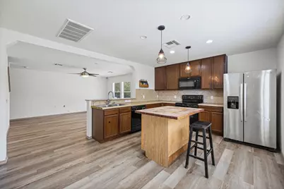 [Address not provided], Austin, TX 78741 - Photo 3