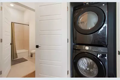 1811 Webberville Road #1305, Austin, TX 78721 - Photo 13