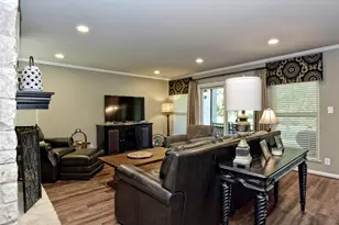 222 Lido St, Lakeway, TX 78734 - Photo 9