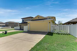 320 Craters of the Moon Blvd, Pflugerville, TX 78660 - Photo 19