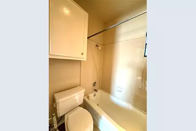 4401 Speedway #305, Austin, TX 78751 - Photo 9