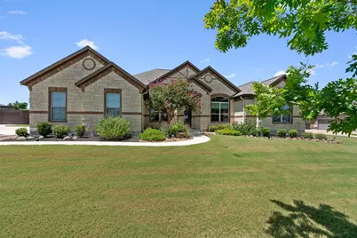 209 E Vienna Drive, Hutto, TX 78634 - Photo 3
