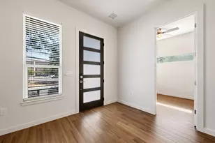 3010 Webberville Rd, Austin, TX 78702 - Photo 13