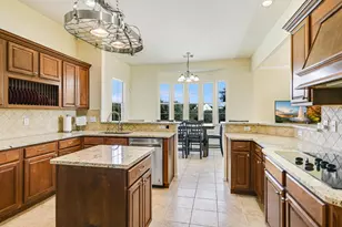 10111 Baxter Ln, Austin, TX 78736 - Photo 9