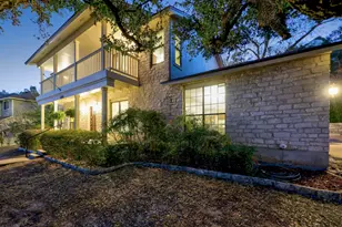 9301 Rolling Oaks Trail, Austin, TX 78750 - Photo 19