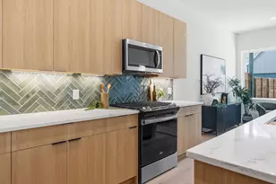 5708 Nancy Dr, Austin, TX 78745 - Photo 9