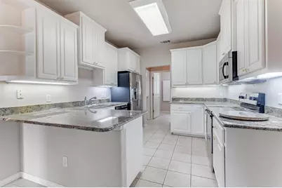 416 Highland Drive, Marble Falls, TX 78654 - Photo 9