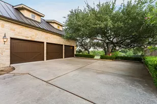 7825 Lynchburg Dr, Austin, TX 78738 - Photo 39