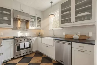 804 W 30 1/2 Street, Austin, TX 78705 - Photo 15