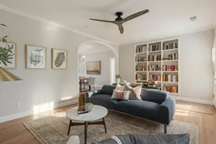 804 W 30 1/2 St, Austin, TX 78705 - Photo 5