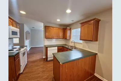 107 Orange Tree Lane, Georgetown, TX 78626 - Photo 7