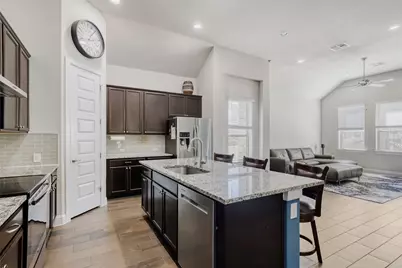 125 Buffalo View Lane, Georgetown, TX 78628 - Photo 9