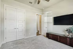 125 Buffalo View Ln, Georgetown, TX 78628 - Photo 15