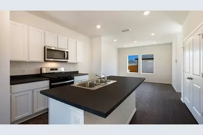 312 Santo Domingo Road, Bastrop, TX 78602 - Photo 5