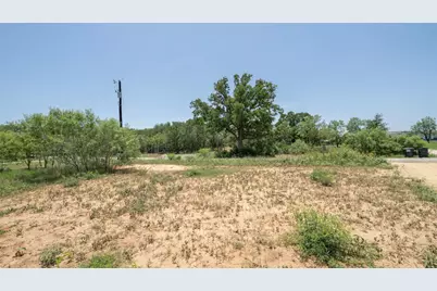 1145 Callihan Road, Luling, TX 78648 - Photo 11