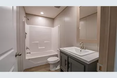 1145 Callihan Road, Luling, TX 78648 - Photo 17