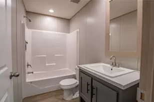 1145 Callihan Rd, Luling, TX 78648 - Photo 17