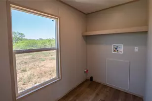 1145 Callihan Rd, Luling, TX 78648 - Photo 27