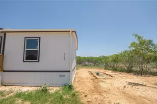 1145 Callihan Rd, Luling, TX 78648 - Photo 3