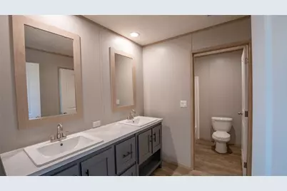 1145 Callihan Road, Luling, TX 78648 - Photo 13