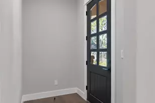 8 Cove Creek Ln, Austin, TX 78738 - Photo 3