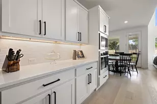 365 Pear Tree Ln, Austin, TX 78737 - Photo 17