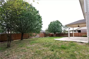 811 Broken Trace Ct, Round Rock, TX 78665 - Photo 25