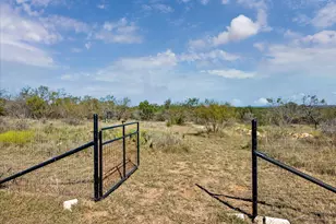108 Schoolhouse Ln, Spicewood, TX 78669 - Photo 33