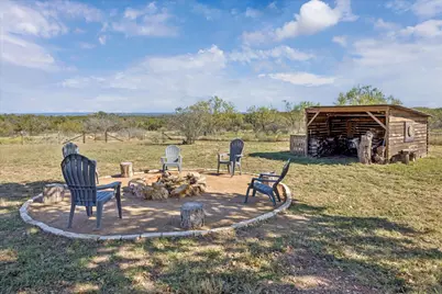 108 Schoolhouse Lane, Spicewood, TX 78669 - Photo 31