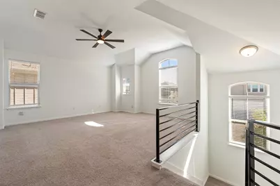 10704 Sentinel Drive, Austin, TX 78747 - Photo 13