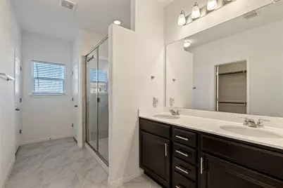 10704 Sentinel Drive, Austin, TX 78747 - Photo 11