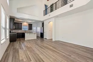 10704 Sentinel Dr, Austin, TX 78747 - Photo 5