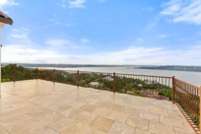 12600 Lyndon Drive, Austin, TX 78732 - Photo 25