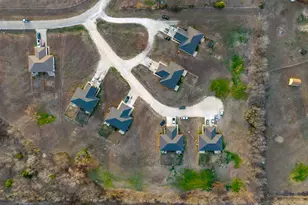540-566 Crest Circle Dr, San Marcos, TX 78666 - Photo 9